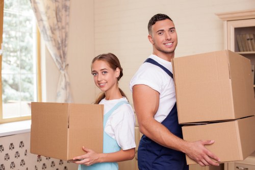 Organized short-term storage solution in Parkroyal for flexible use